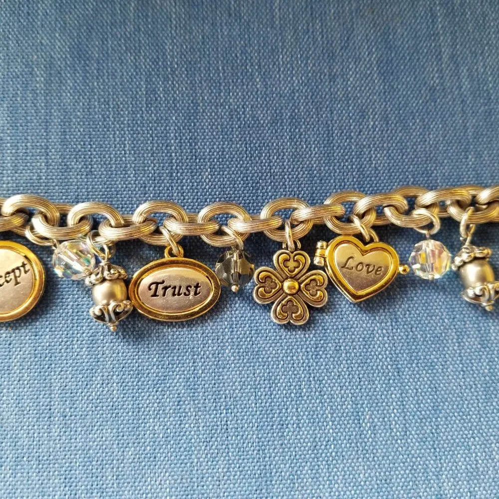🩷BOGO* Brighton Y2K Vintage Breast Cancer Encouragement Charm Bracelet - GPC🩷 - Picture 5 of 16